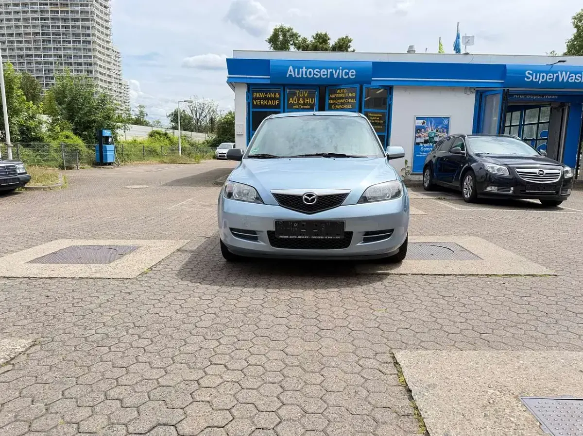 Gebraucht Mazda 2 Exclusive 80 PS (58 kW) 2005 Blau Kleinwagen