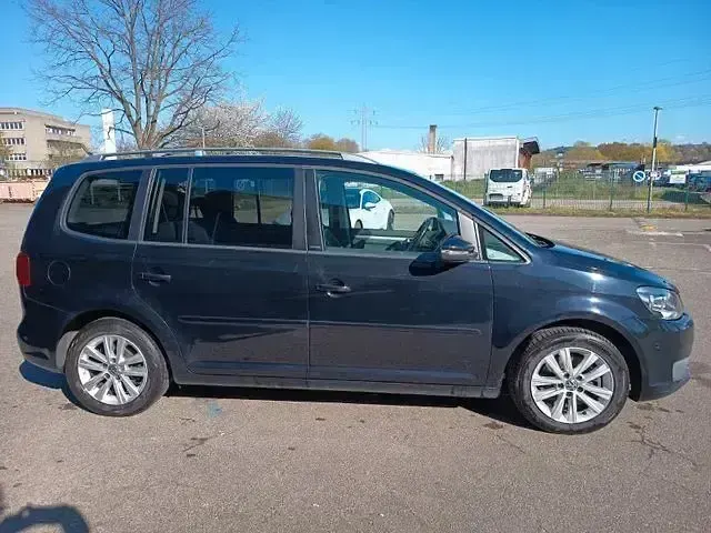 Gebraucht VW Touran Style 140 PS (102 kW) 2012 Schwarz Van / Kleinbus