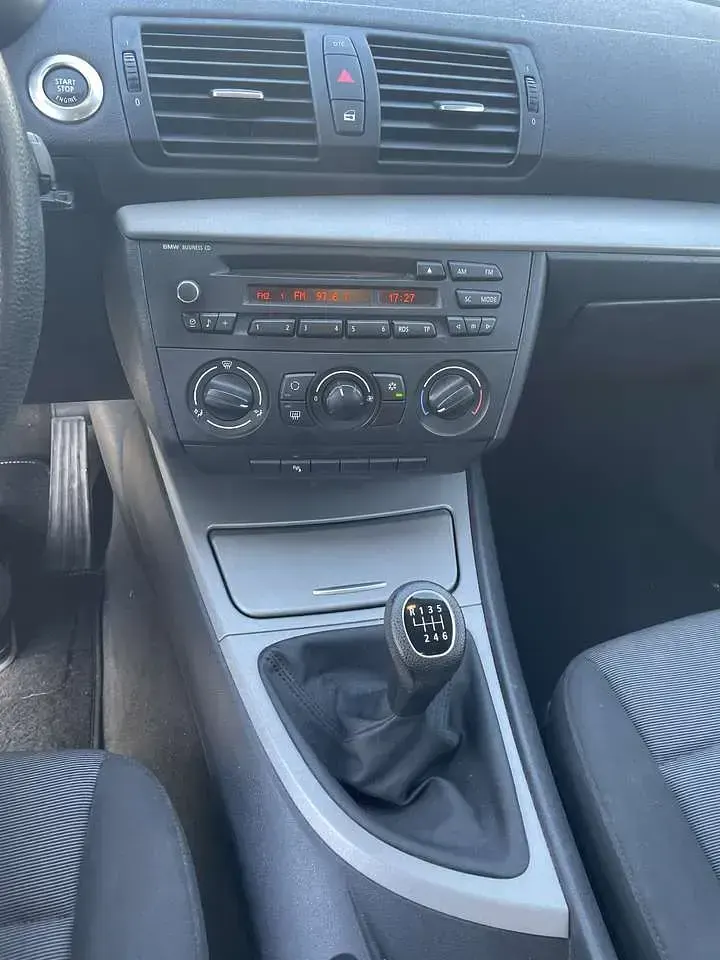 Gebraucht BMW 116 116 PS (85 kW) 2006 Schwarz Kleinwagen