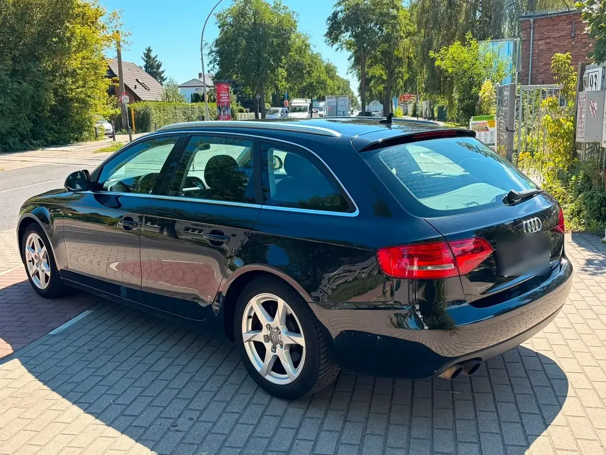 Gebraucht Audi A4 Sport 160 PS (117 kW) 2009 Schwarz Kombi