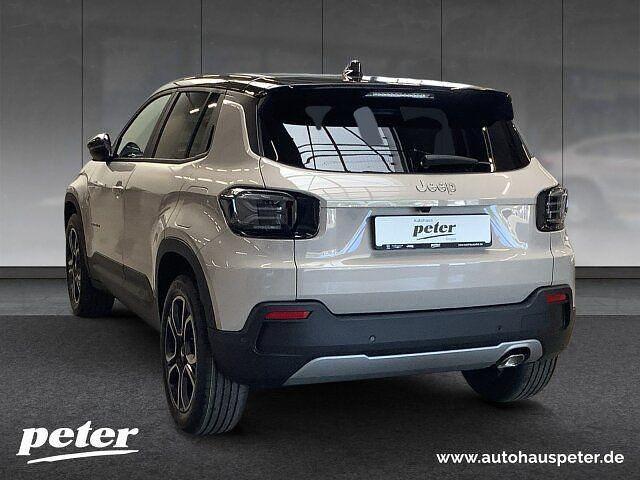 Neu Jeep Avenger Summit 110 PS (80 kW) 2025 Grau SUV