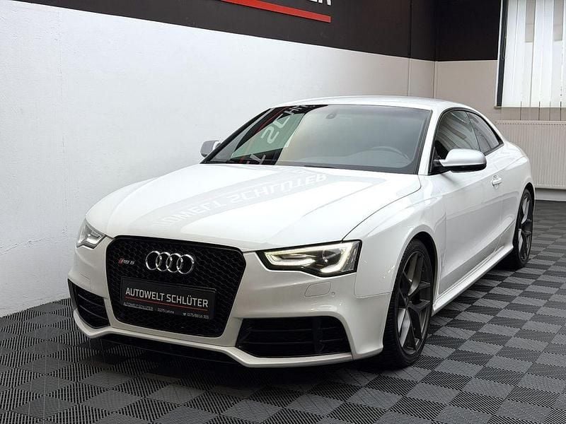 Weiß Gebraucht 2015 Audi RS5 Comfort Coupé | 36.950 € (Fairer Preis) - Bild 1/4