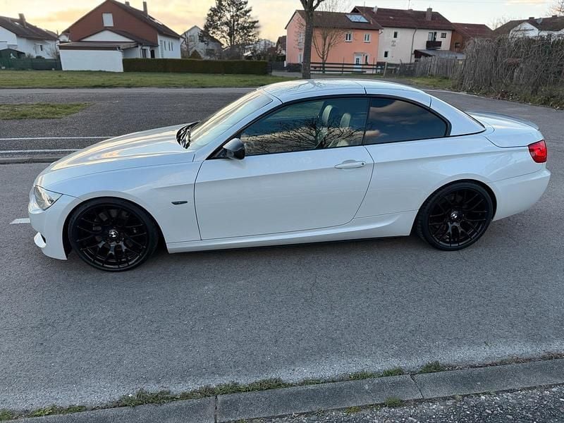 Gebraucht BMW 335 Cabriolet M Performance 306 PS (225 kW) 2011 Weiß Cabrio