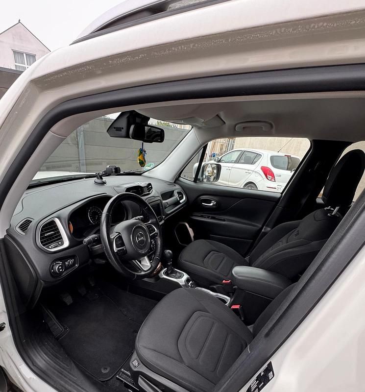 Gebraucht Jeep Renegade 140 PS (102 kW) 2015 Weiß SUV