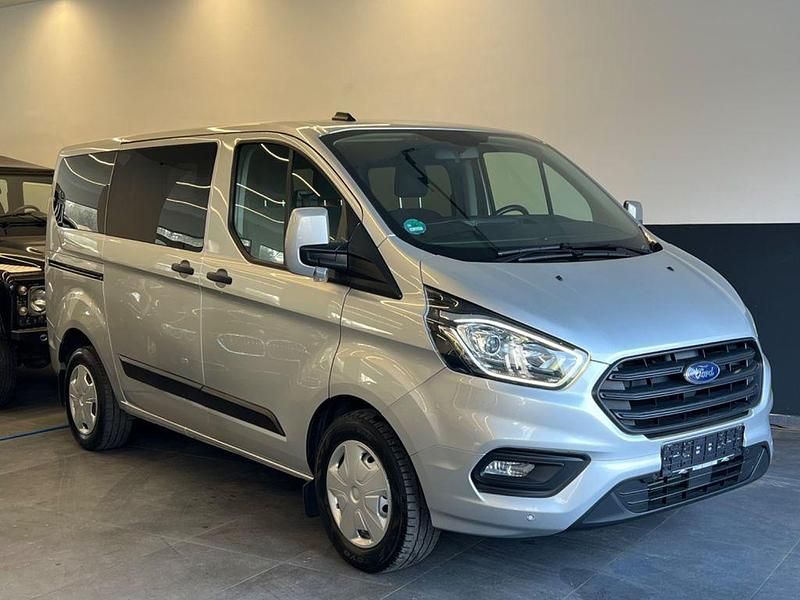 Gebraucht Ford Transit 131 PS (96 kW) 2021 Silber Kombi