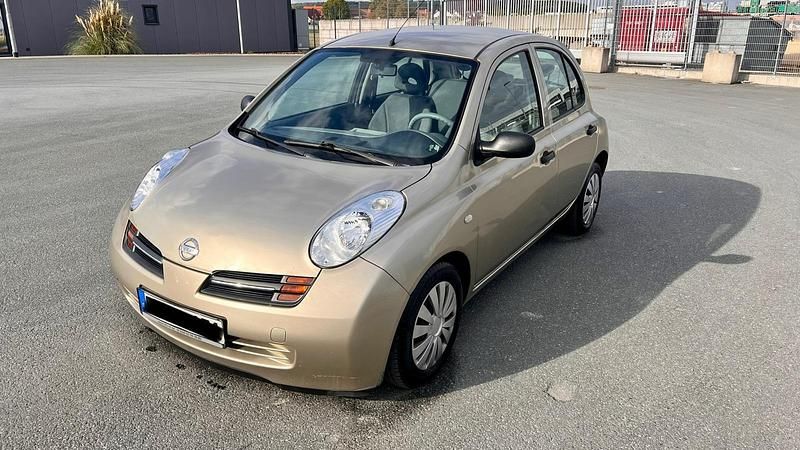 Gold Gebraucht 2003 Nissan Micra Kleinwagen | 1.799 € - Bild 1/4