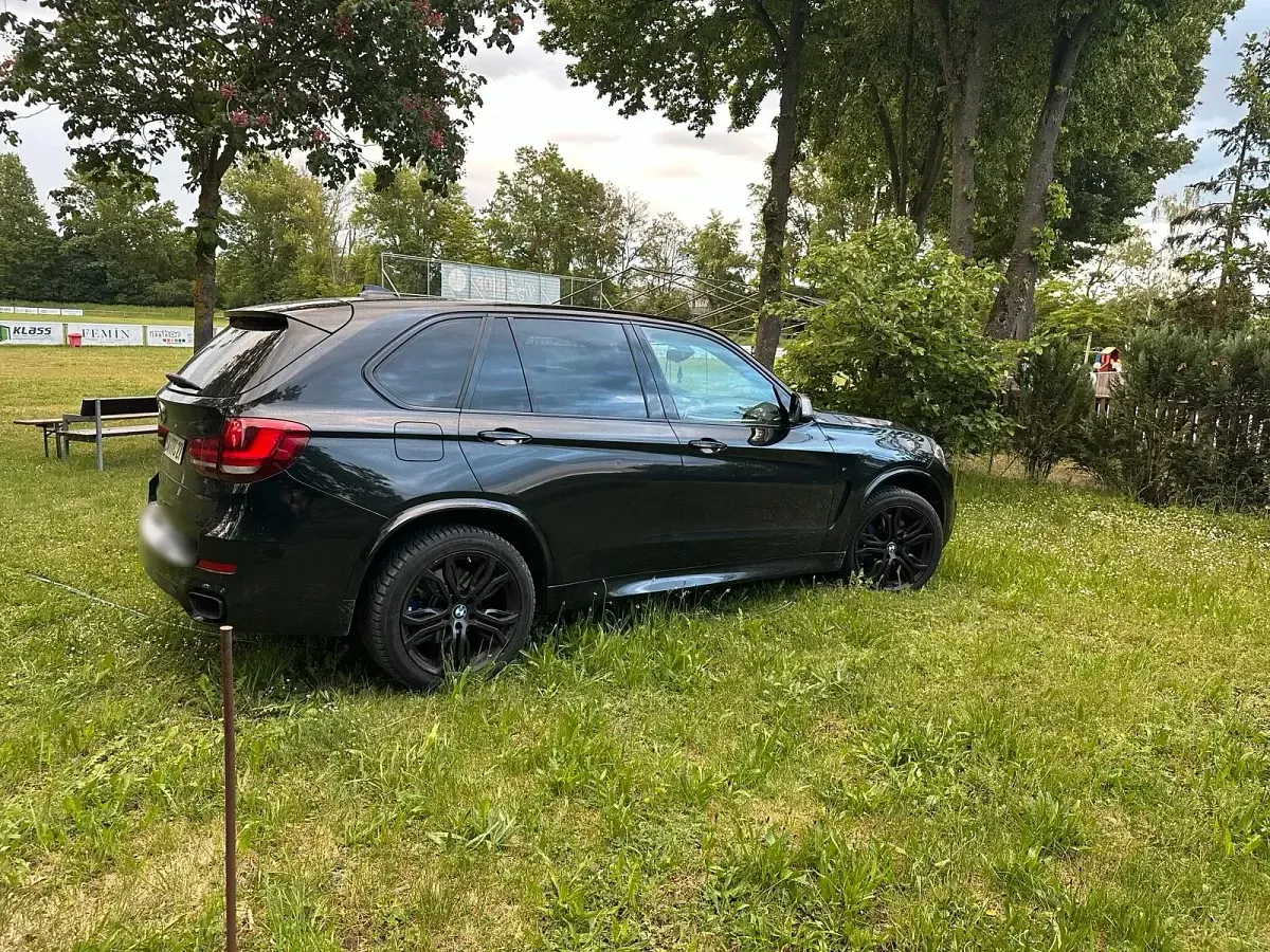 Gebraucht BMW X5 381 PS (280 kW) 2015 Schwarz SUV