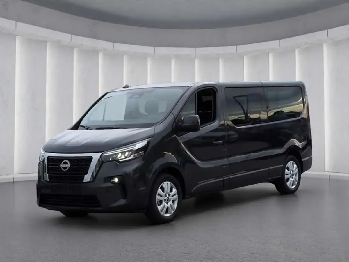 Gebraucht Nissan Primastar Tekna 170 PS (125 kW) 2025 Grau Van / Kleinbus