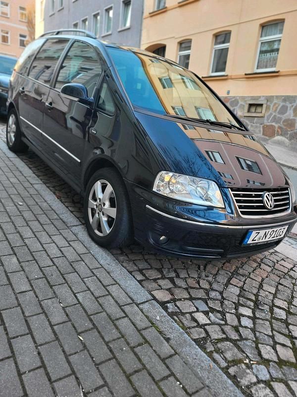 Gebraucht VW Sharan 140 PS (102 kW) 2007 Schwarz Van / Kleinbus