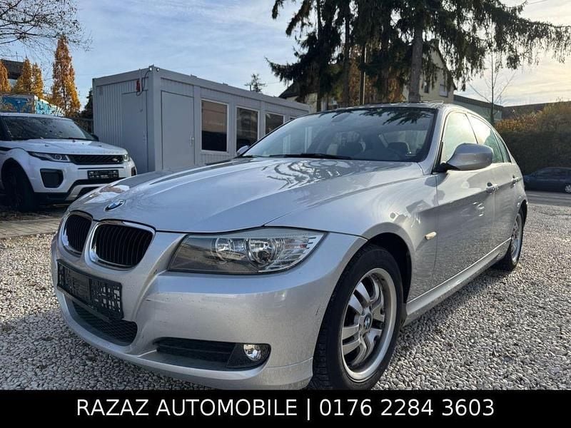 Gebraucht BMW 318 Comfort Edition 143 PS (105 kW) 2011 Silber Limousine