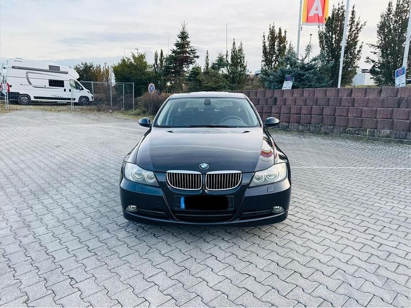 Gebraucht BMW 325 218 PS (160 kW) 2006 Schwarz Kombi