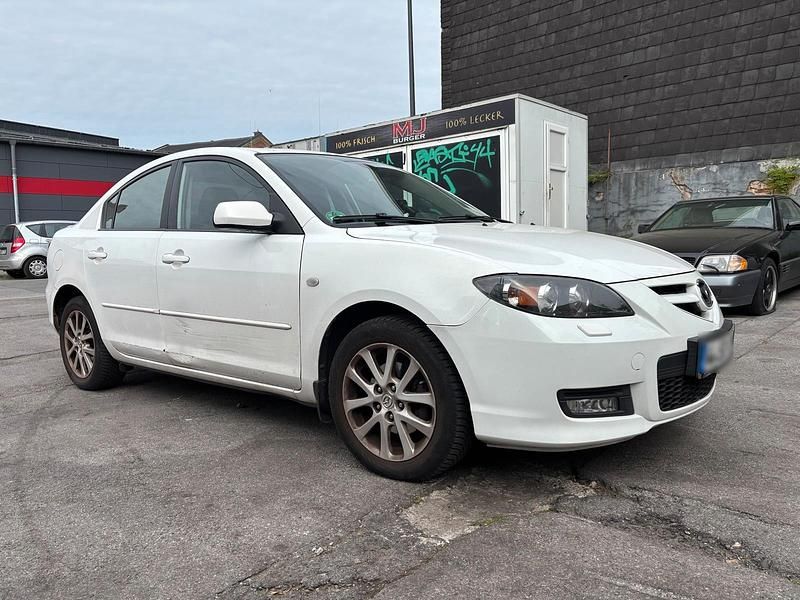 Usata Mazda 3 105 CV (77 kW) 2008 Bianco Berlina
