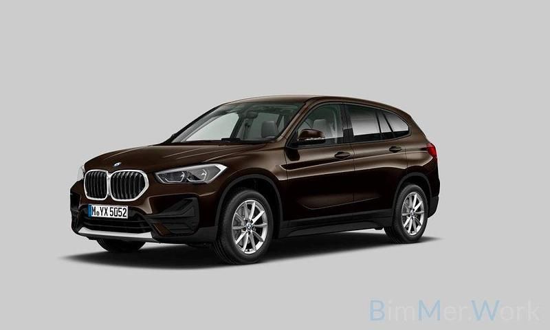 Braun Gebraucht 2022 BMW X1 Sport Line SUV | 23.498 € (Fairer Preis) - Bild 1/4
