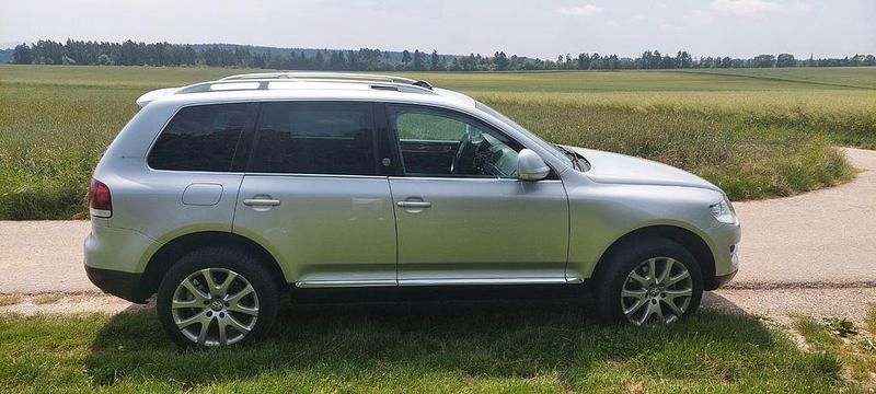 Silber Gebraucht 2010 VW Touareg SUV | 10.880 € (Superpreis) - Bild 1/4