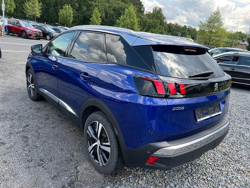 Gebraucht Peugeot 3008 Allure 131 PS (96 kW) 2020 Blau SUV