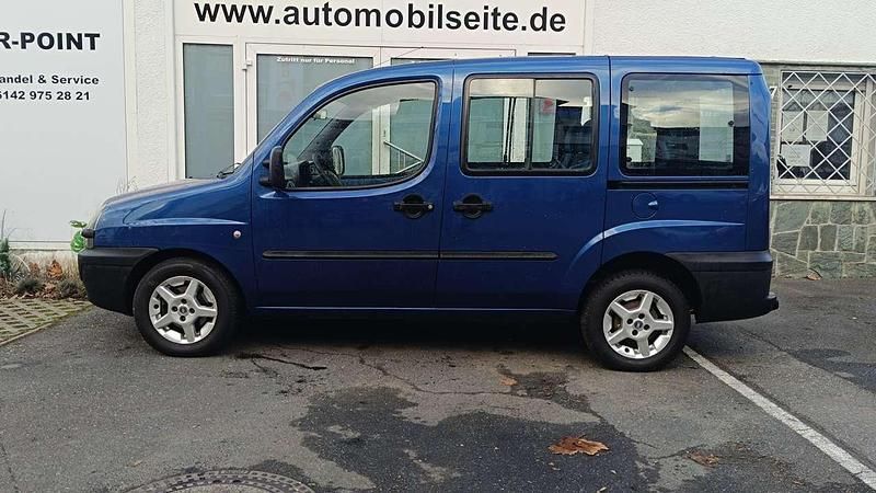 Gebraucht Fiat Doblò Family 103 PS (75 kW) 2005 Blau Van / Kleinbus
