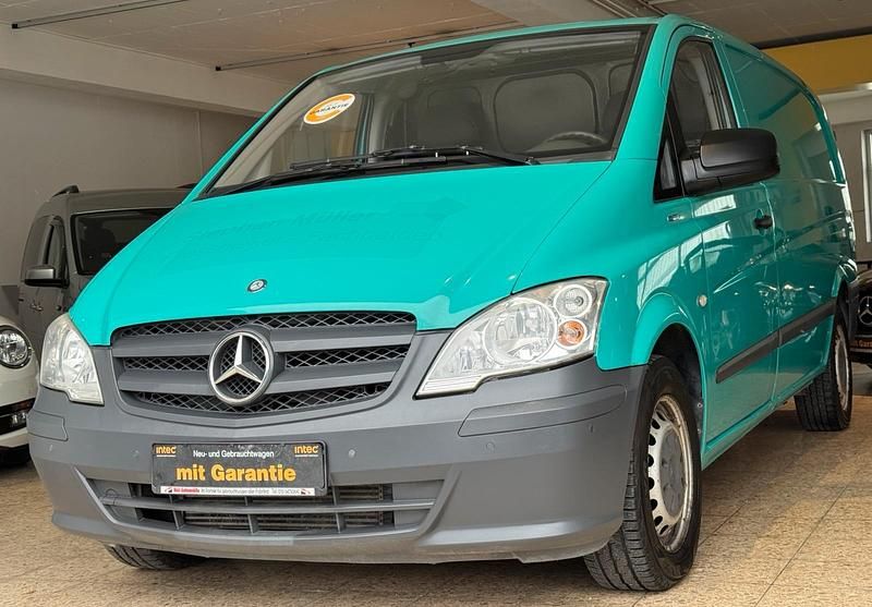 Grün Gebraucht 2011 Mercedes Vito Van / Kleinbus | 6.399 € (Superpreis) - Bild 1/4