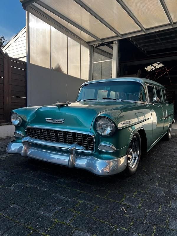 Grün Gebraucht 1955 Chevrolet Bel Air Kombi | 22.900 € - Bild 1/4