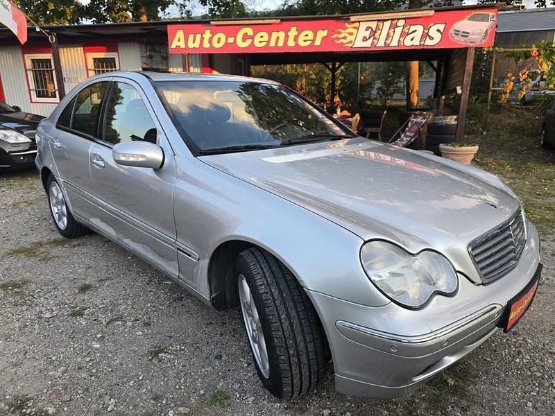 Silber Gebraucht 2001 Mercedes C240 Limousine | 1.499 € (Superpreis) - Bild 1/4