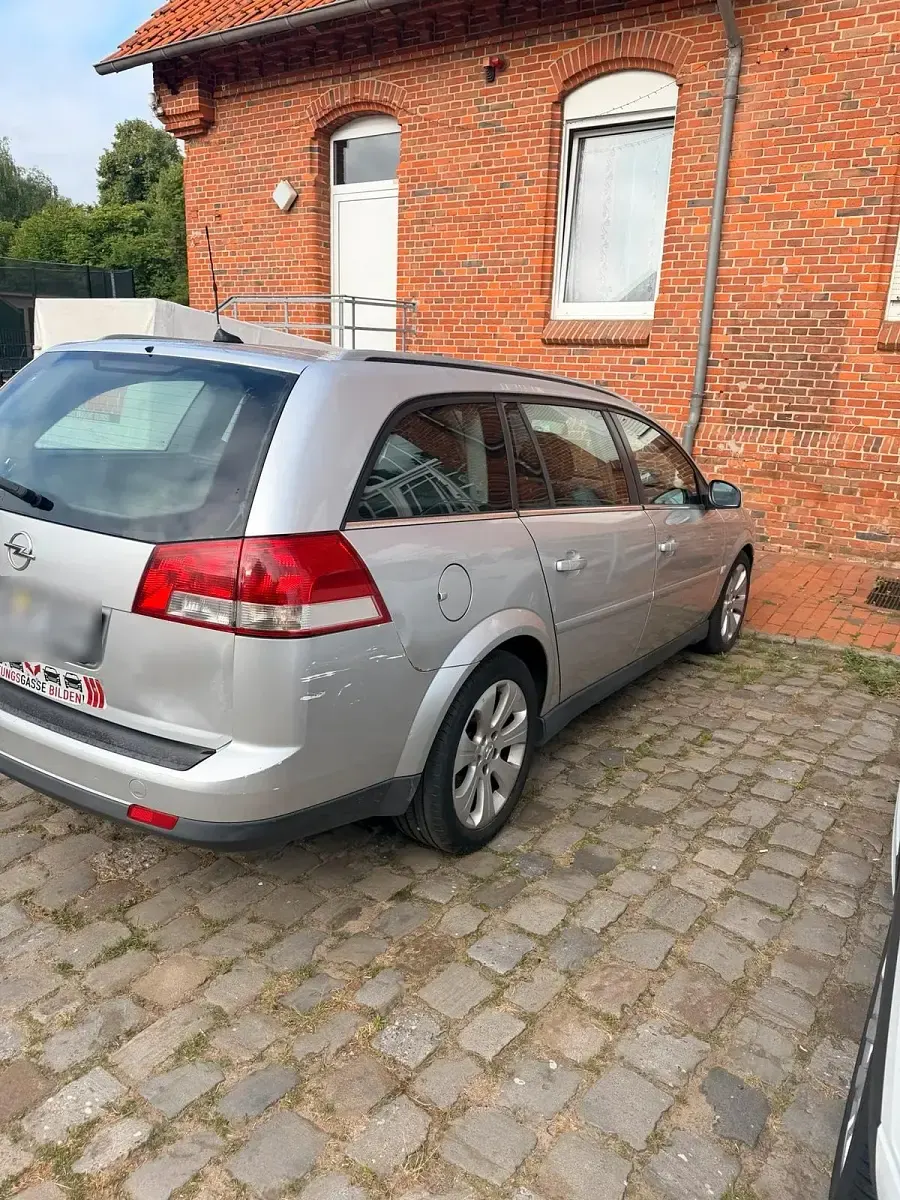Gebraucht Opel Vectra 150 PS (110 kW) 2006 Grau Kombi