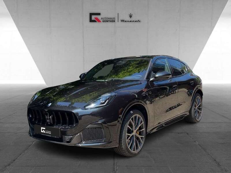 Nero tempesta Neu 2025 Maserati Grecale SUV | 132.450 € (Fairer Preis) - Bild 1/4