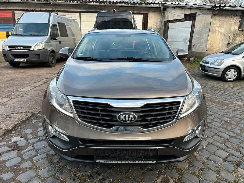 Braun Gebraucht 2013 Kia Sportage SUV | 6.499 € (Superpreis) - Bild 1/4