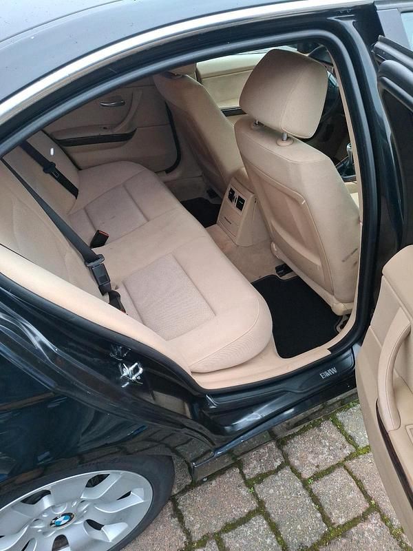 Gebraucht BMW 330 258 PS (189 kW) 2005 Schwarz Limousine