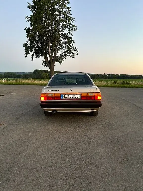 Gebraucht Audi 100 116 PS (85 kW) 1986 Beige Limousine