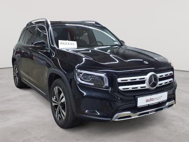 Kosmosschwarz metallic Gebraucht 2021 Mercedes GLB200 Progressive SUV | 28.690 € (Guter Preis) - Bild 1/4