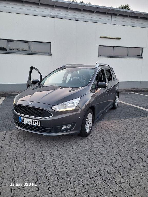 Grau Gebraucht 2019 Ford Grand C-Max Cool & Connect Van / Kleinbus | 13.999 € (Etwas zu teuer) - Bild 1/4