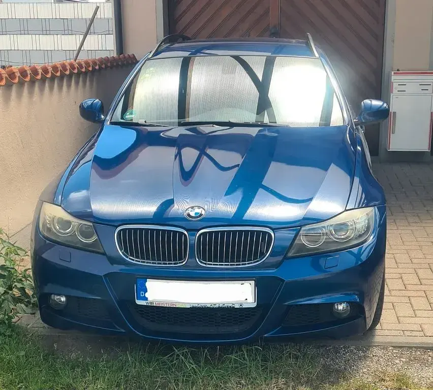 Gebraucht BMW 325 218 PS (160 kW) 2008 Blau Kombi