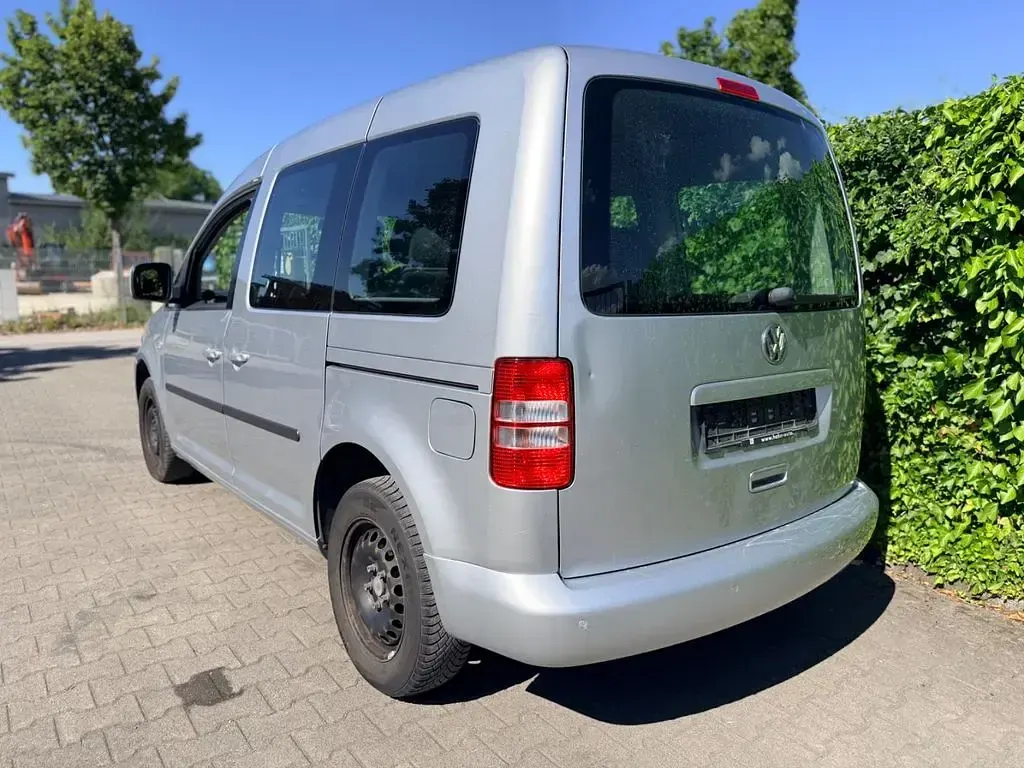 Gebraucht VW Caddy Comfortline 102 PS (75 kW) 2014 Grau Van / Kleinbus