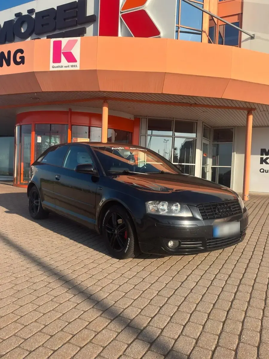 Gebraucht Audi A3 Sport 115 PS (84 kW) 2004 Schwarz Kleinwagen