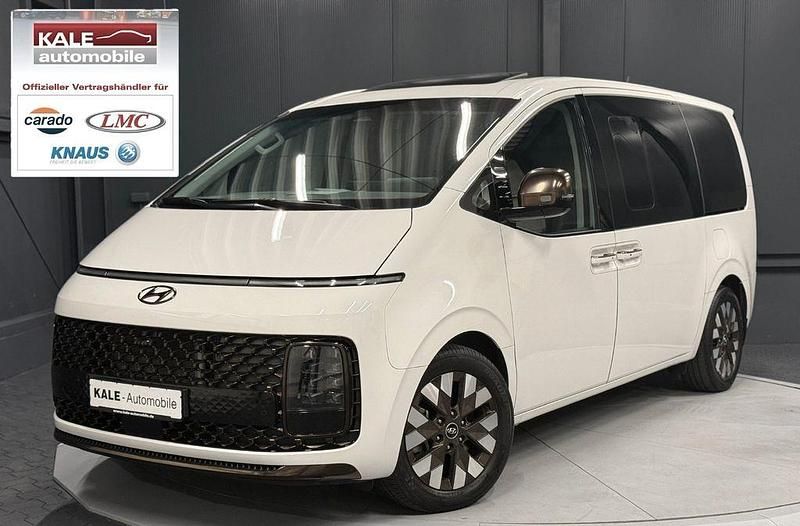Creamy white Gebraucht 2024 Hyundai Staria Signature Van | 46.680 € (Fairer Preis) - Bild 1/4