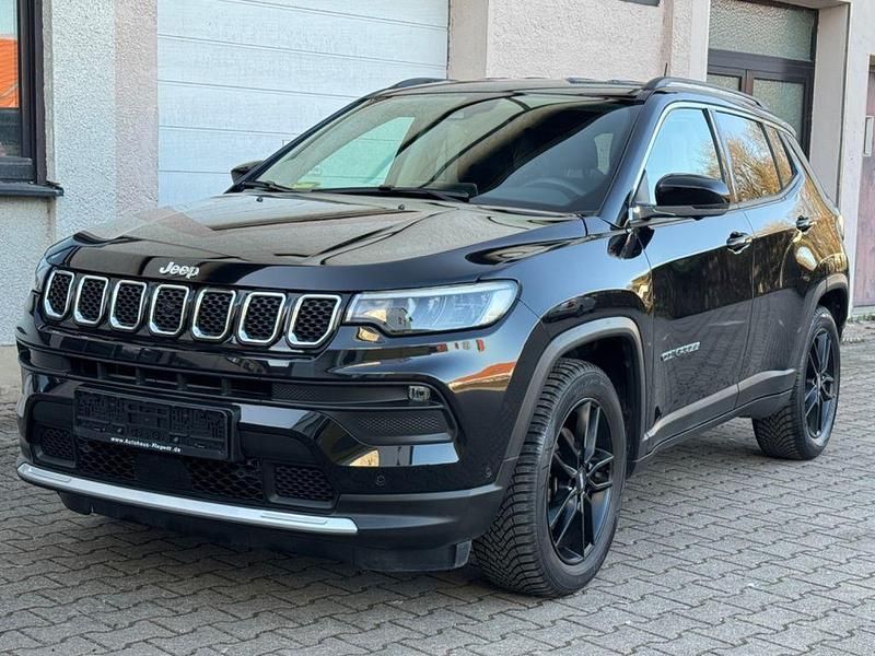Gebraucht Jeep Compass Limited 131 PS (96 kW) 2021 Schwarz SUV