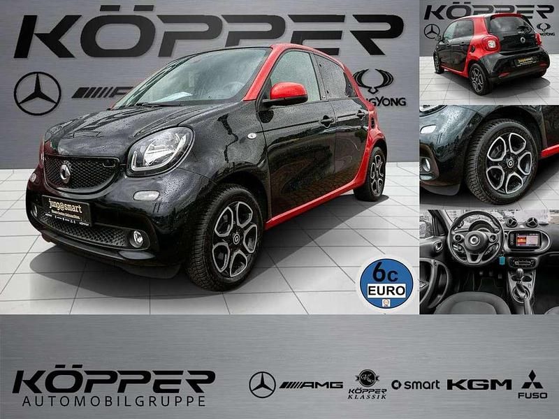 Second-hand Smart ForFour 90 CP (66 kW) 2019 Negru Hatchback