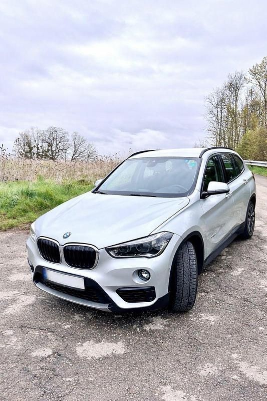 Second-hand BMW X1 Advantage 136 CP (100 kW) 2016 Argintiu SUV