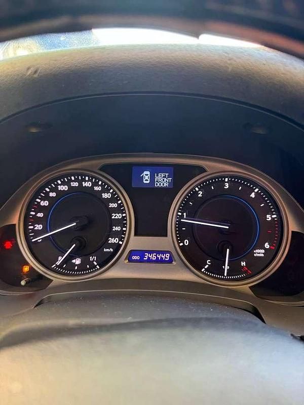 Second-hand Lexus IS220d 177 CP (130 kW) 2007 Berlinǎ