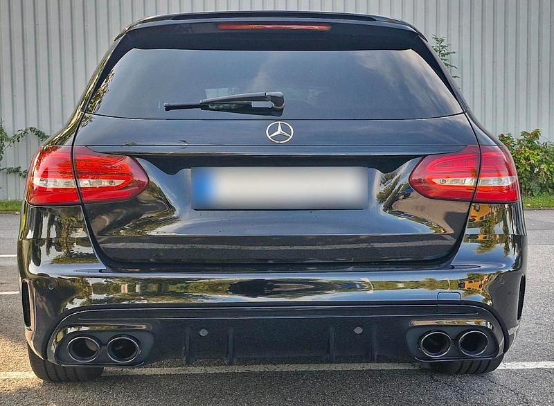 Gebraucht Mercedes C43 AMG AMG 367 PS (269 kW) 2016 Schwarz Kombi