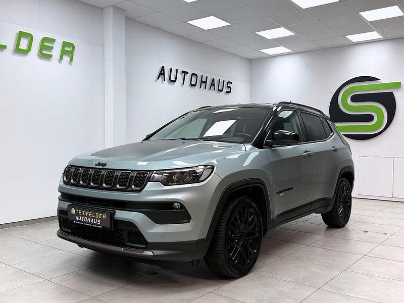 Gebraucht Jeep Compass 131 PS (96 kW) 2022 Blau SUV