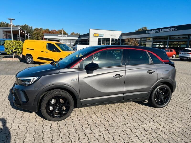 Grau Gebraucht 2023 Opel Crossland GS Line SUV | 21.490 € (Etwas zu teuer) - Bild 1/4