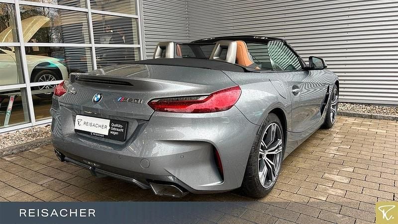 Gebraucht BMW Z4 M Sport 340 PS (250 kW) 2024 Skyscraper grau metallic Cabrio