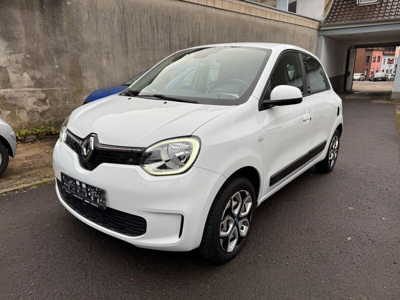 Weiß Gebraucht 2022 Renault Twingo Zen Kleinwagen | 9.300 € (Superpreis) - Bild 1/4