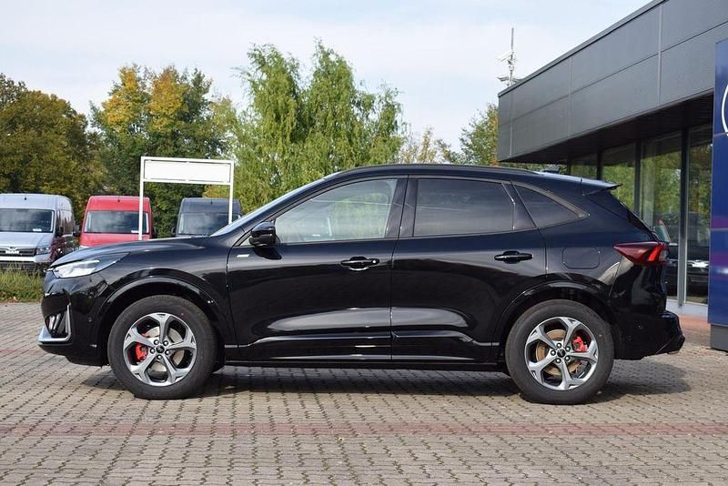 Neu Ford Kuga ST-Line X 182 PS (133 kW) 2026 Agate black SUV