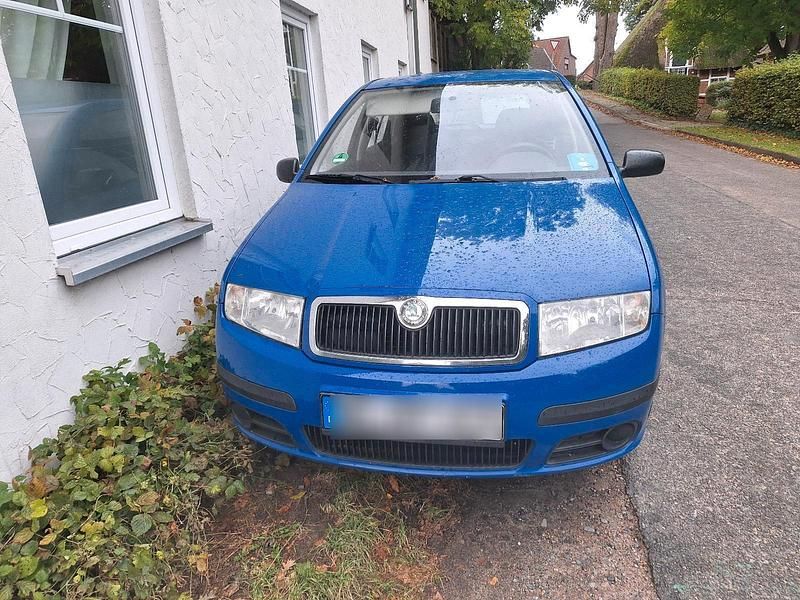 Blau Gebraucht 2006 Skoda Fabia Kleinwagen | 800 € (Guter Preis) - Bild 1/4