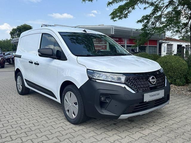 Gebraucht Nissan Townstar Acenta 89 kW (122 PS) 2023 Mineral white Van