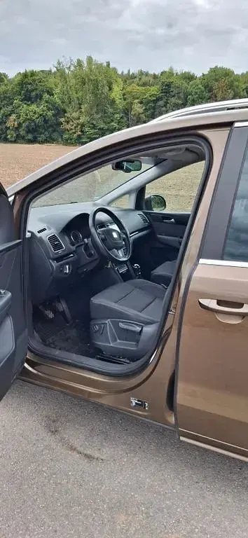 Gebraucht Seat Alhambra 140 PS (102 kW) 2011 Braun Van / Kleinbus