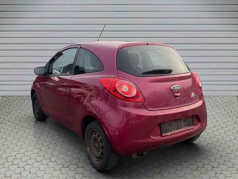 Gebraucht Ford Ka Titanium 69 PS (50 kW) 2009 Rot Kleinwagen
