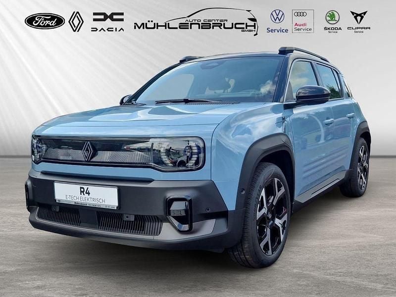 Kumulusblau, schwarzes dach Neu 2025 Renault 4 E-Tech Komfort SUV | 33.987 € (Guter Preis) - Bild 1/4