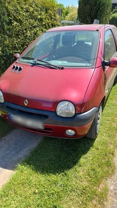 Rot Gebraucht 2005 Renault Twingo Kleinwagen | 666 € - Bild 1/4